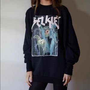 ISO Selkie sweatshirt